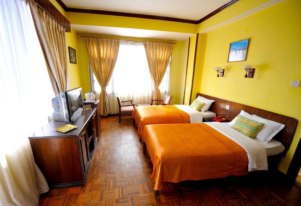 Hotel Excelsior Katmandou Extérieur photo
