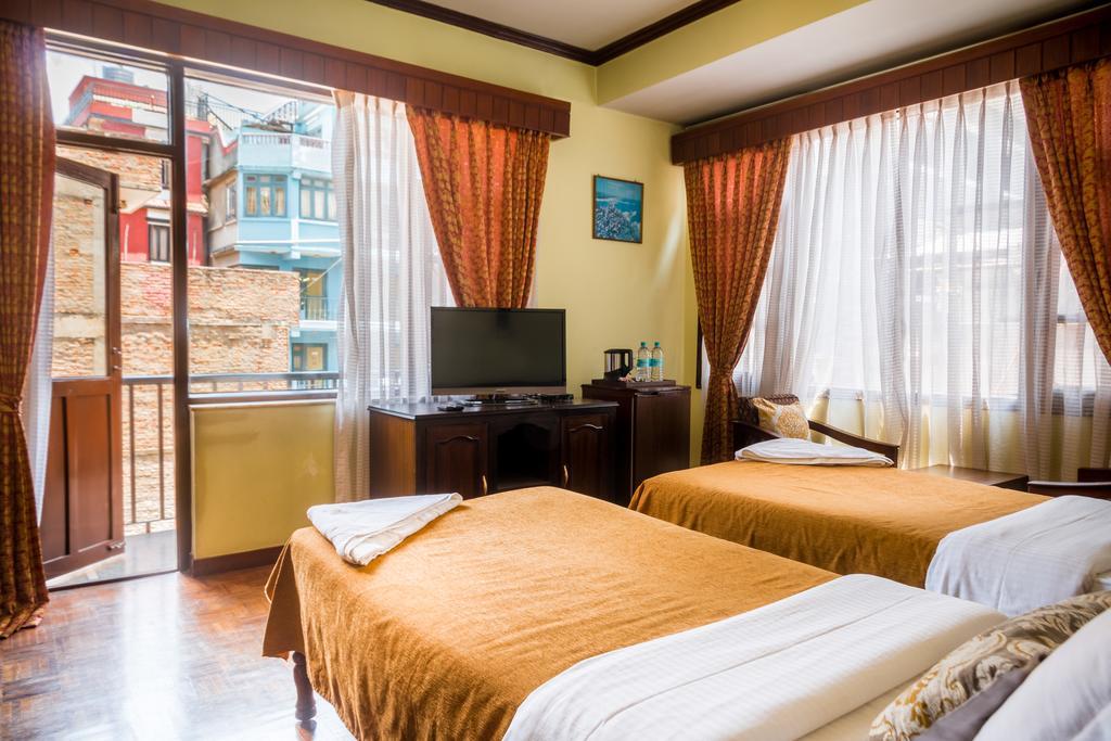 Hotel Excelsior Katmandou Extérieur photo