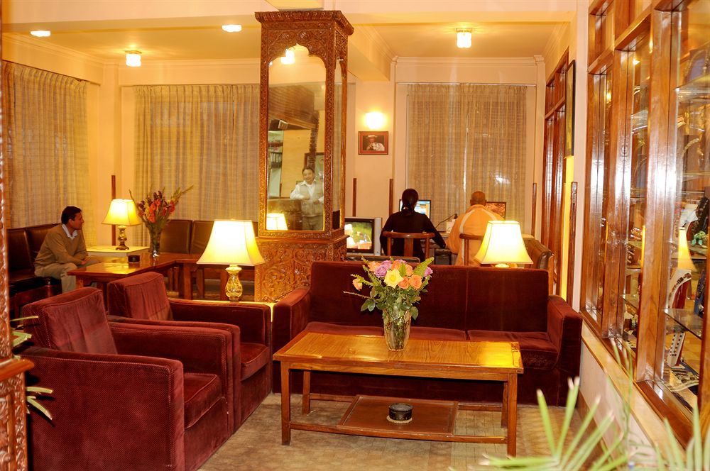 Hotel Excelsior Katmandou Extérieur photo