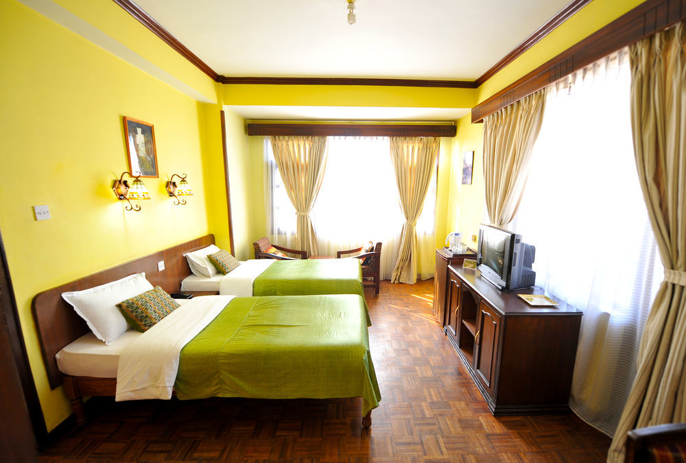 Hotel Excelsior Katmandou Extérieur photo