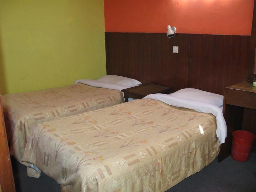 Hotel Excelsior Katmandou Extérieur photo